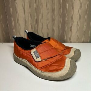 Keen Howser Low Wrap Kid's 3 Orange Slip-On Easy On Velcro Fleece Puffer